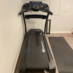 BowFlex BXT116 Treadmill for Sale in Washington DC OfferUp