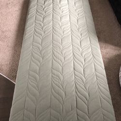 Zonli Twin Futon Mattress - New