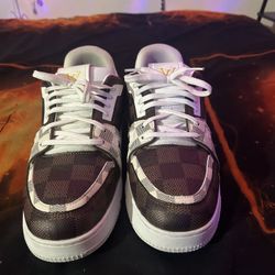 LV SHOES 