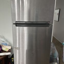 Perfectly Working Clean Fridge 