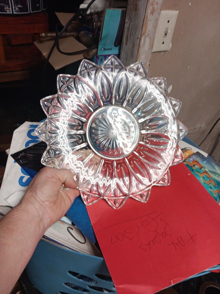 Vintage Federal Glass Flower Petal Plate, Clear Pressed Glass, Pattern 2829 Federal Glass
