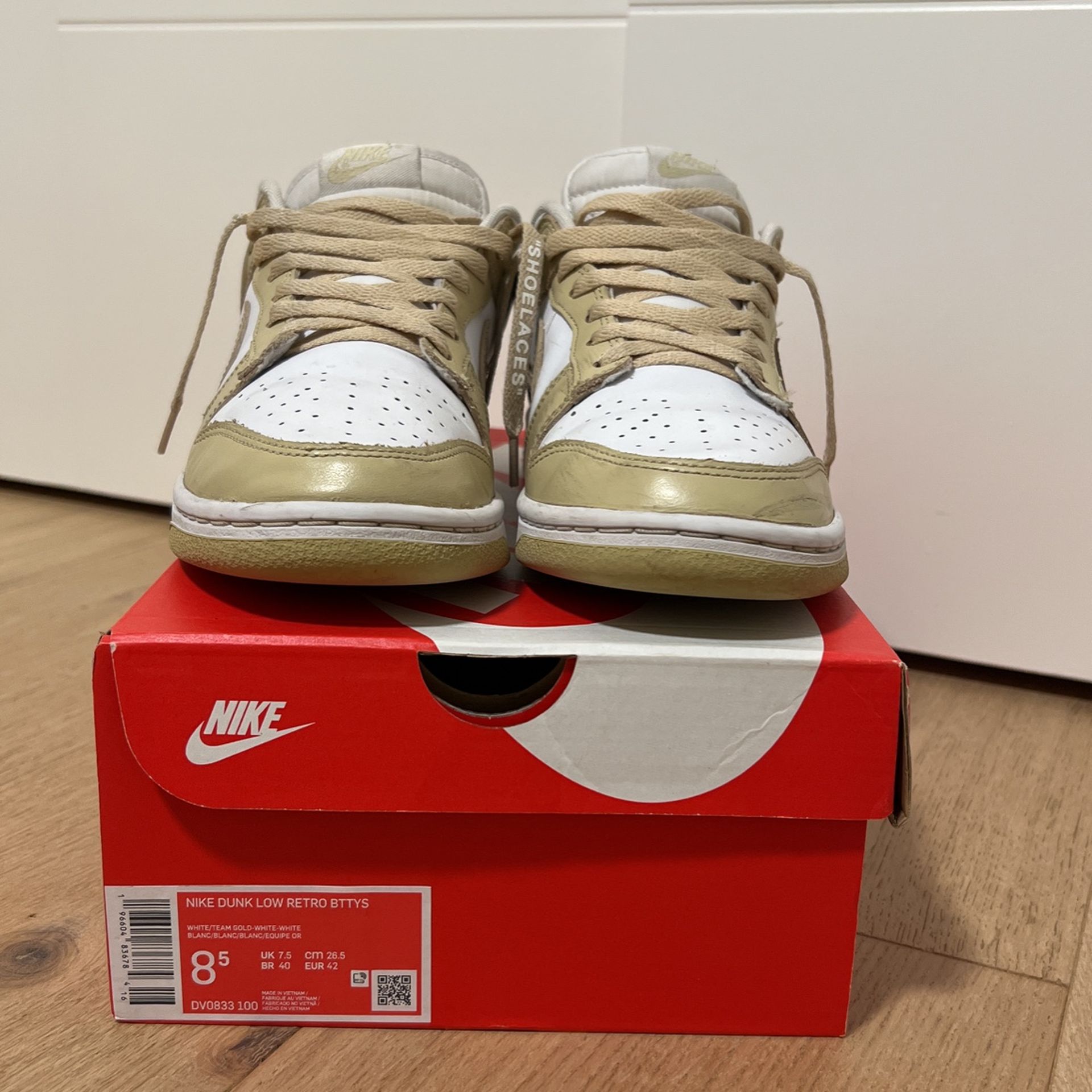 Nike Dunk Low Team Gold