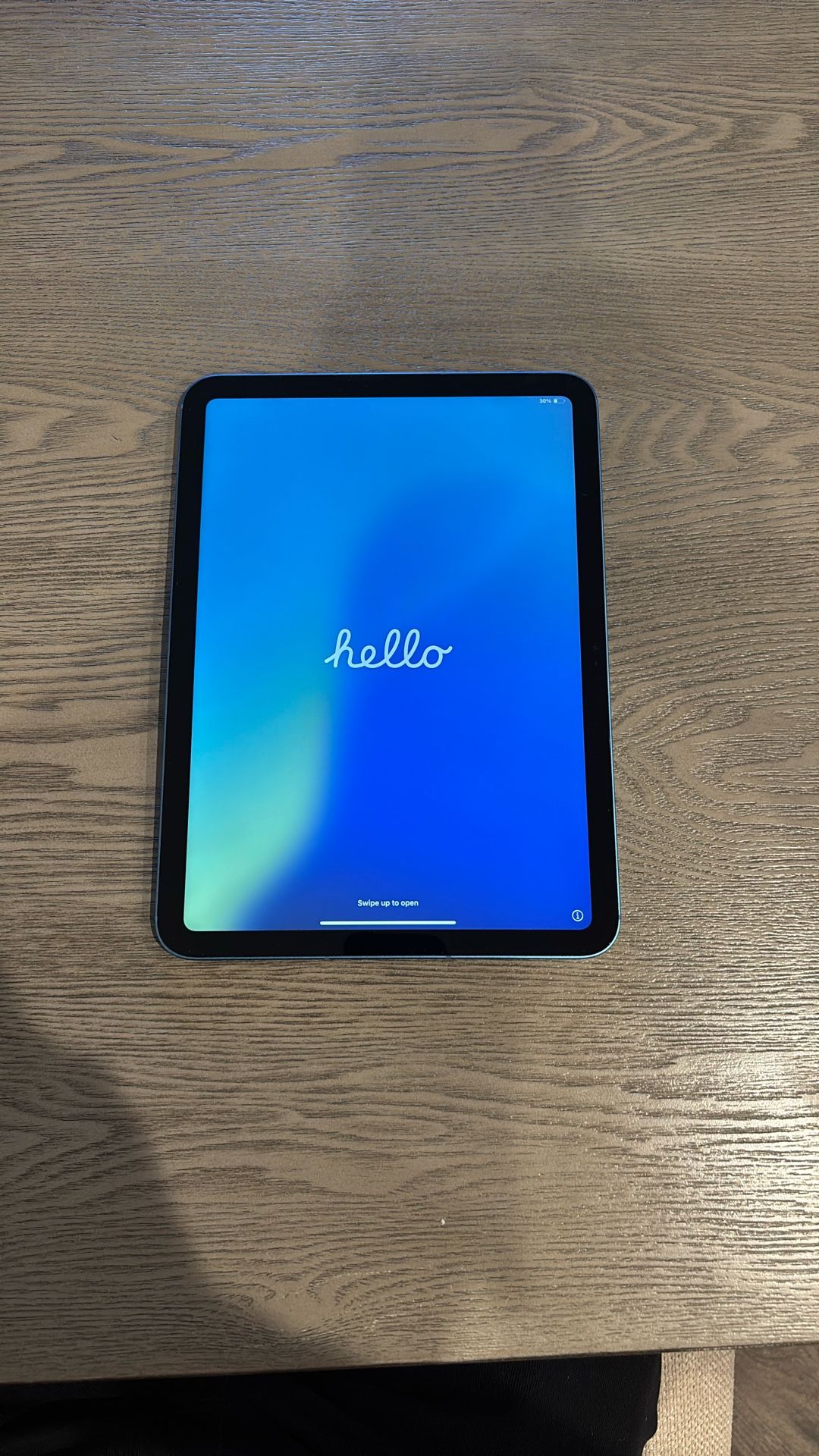 iPad 10th Gen. WiFi + Cellular