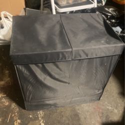 Stand Up Hamper