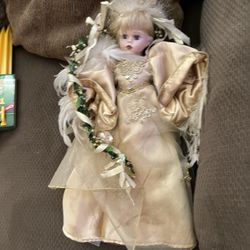 Porcelain 