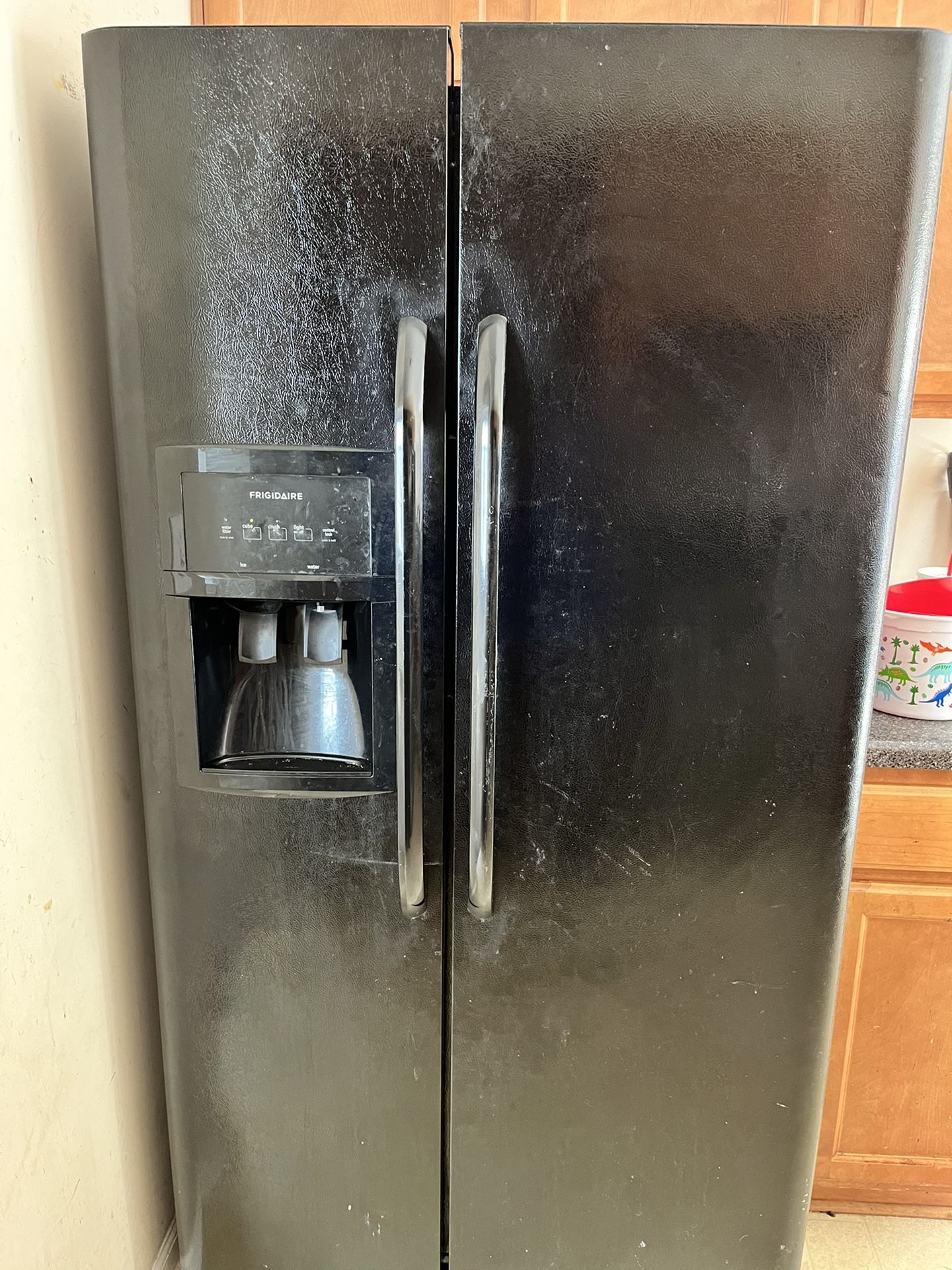 Black Frigidaire Refrigerator 