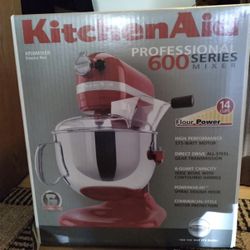 KitchenAid KSM70SKXXER 7 Qt. Bowl-Lift Stand Mixer in Empire Red With Ice Cream Maker. 