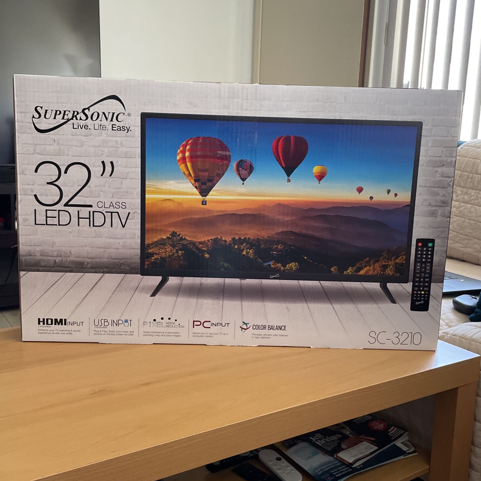 SuperSonic SC-3210 LED Widescreen HDTV 32 Inch