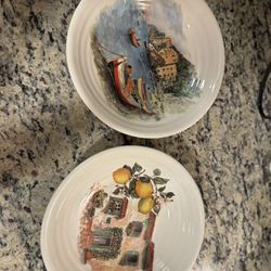 Two plates Made In Italy