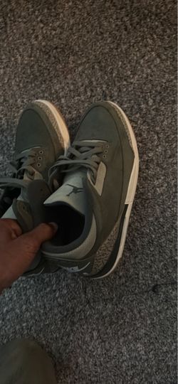 Air Jordan 3 Retro Sneakers