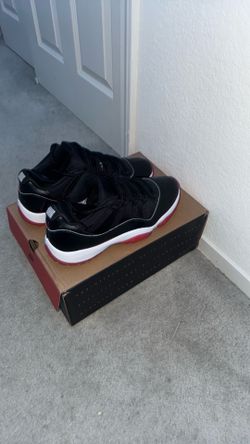 Jordan 11 low breds size 13