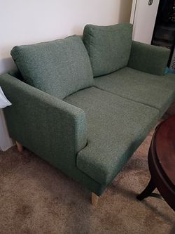 Sofa green