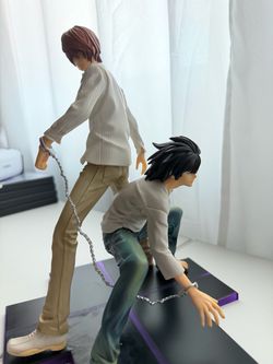 death note L and light yagami figure