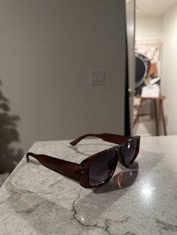 (UO) SUNGLASSES