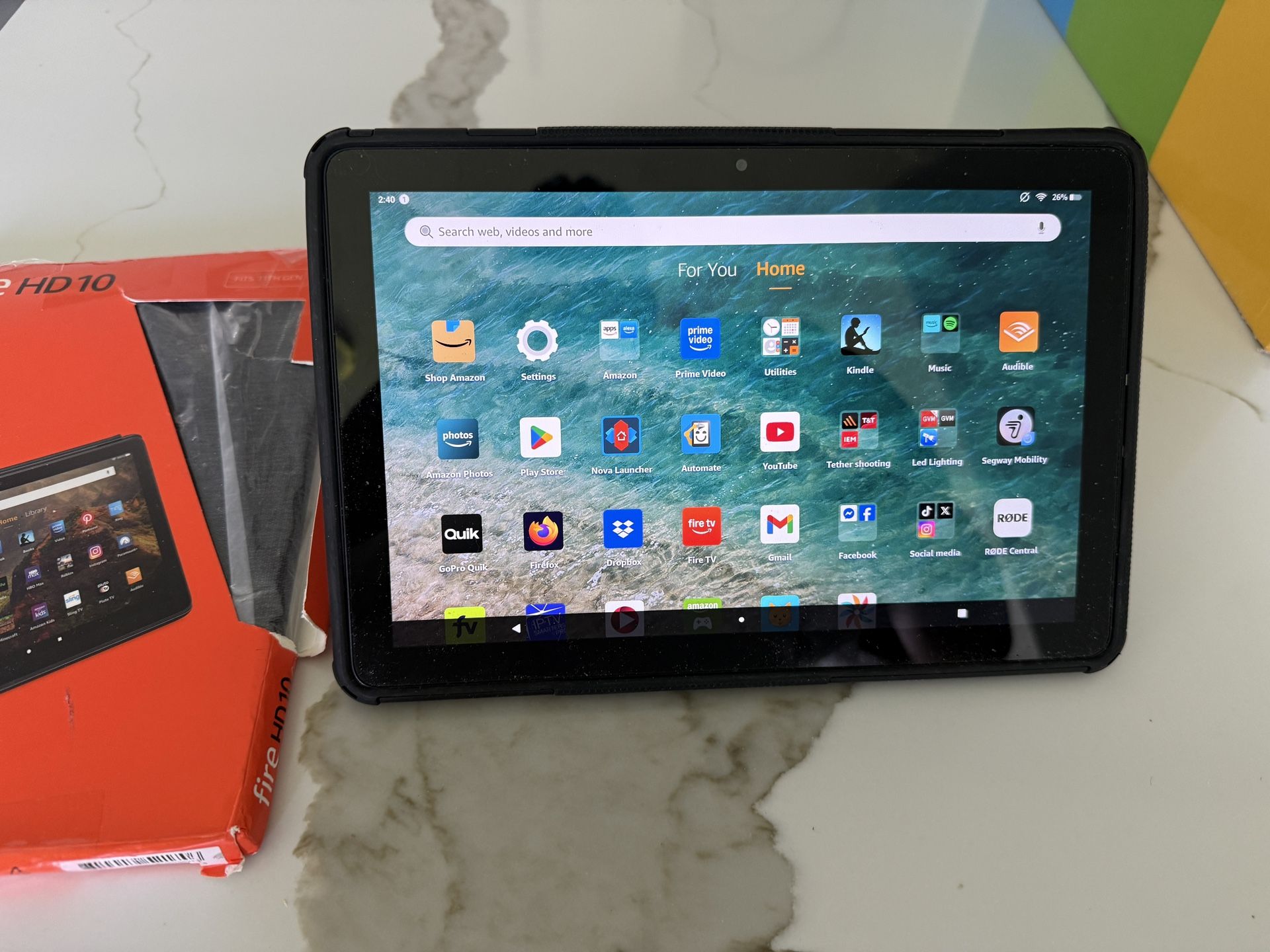 Amazon Fire HD 10 tablet (newest model) built for relaxation, 10.1" vibrant Full HD screen, octa-core processor, 3 GB RAM, 32 GB, Black