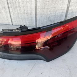 Infiniti Q60 2022-2024 Tail Light OEM