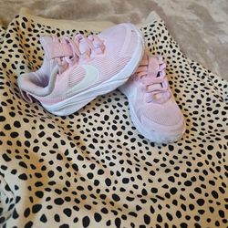 Toddler Pink Nike 