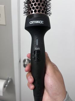 Amika Thermal Brush