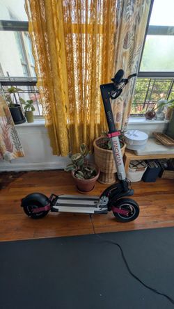 Inokim Quick 4 electric scooter