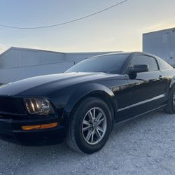 2005 Ford Mustang