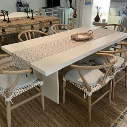 Brand New Mango Wood Dining Table, 6 Chairs, Rug