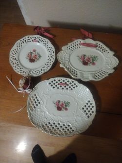 Hanging plate set