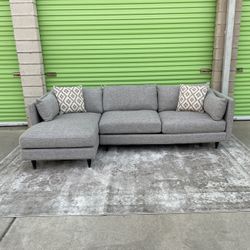 *Free Delivery* Large Gray Modern Sectional Couch Sofa