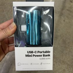 NWT USB-C portable mini power bank