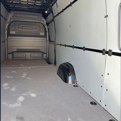 Sprinter Side Walls