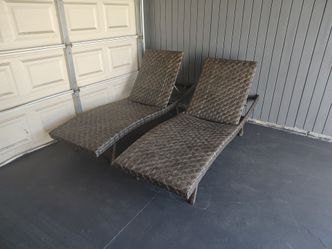 Outdoor patio chaise lounge chairs, pool furniture loungers adjustable