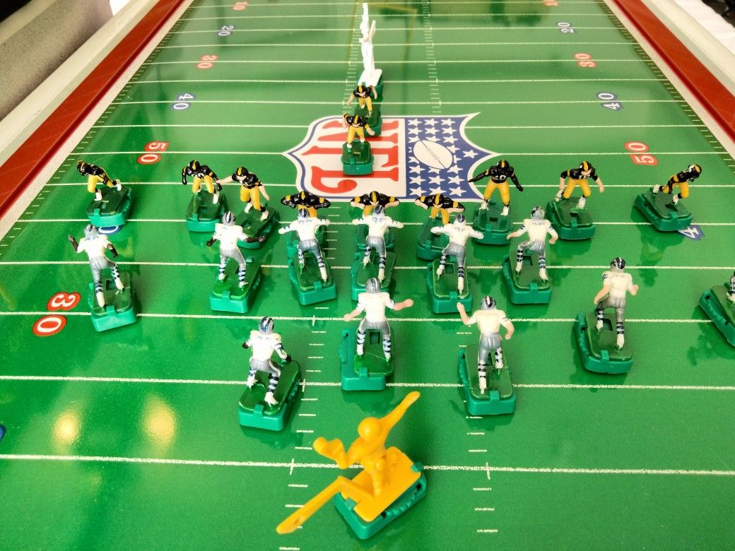 Tudor 660 NFL Electric Football Game Super Bowl Cowboys Steelers, Tested Works!