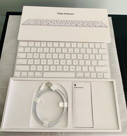 Apple Magic Keyboard 2