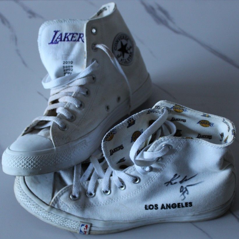 2010 Converse Chuck Taylor NBA Lakers - Limited Edition (RARE) hand signed by Kobe Bryant