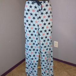 Tommy Hilfiger sleepwear blue with stars size medium
100% cotton

