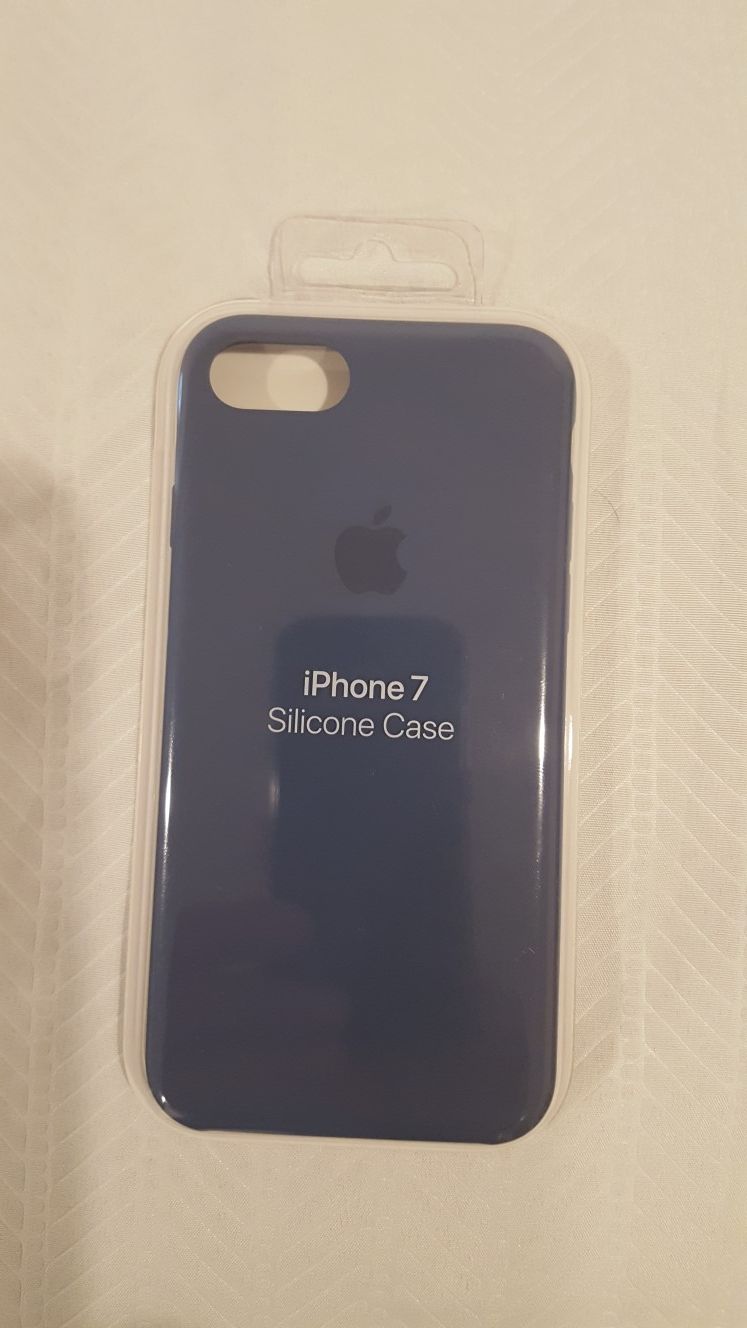 Apple IPhone 7 Silicone Case - Ocean Blue