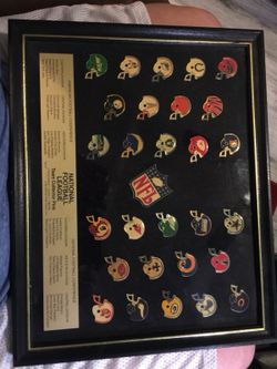 Limited edition vintage Peter David pin set