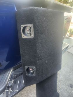 2 10' Subwoofer Box
