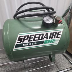 Speedaire 5-gallon portable air carry tank
