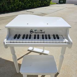 Schoenhut kids piano