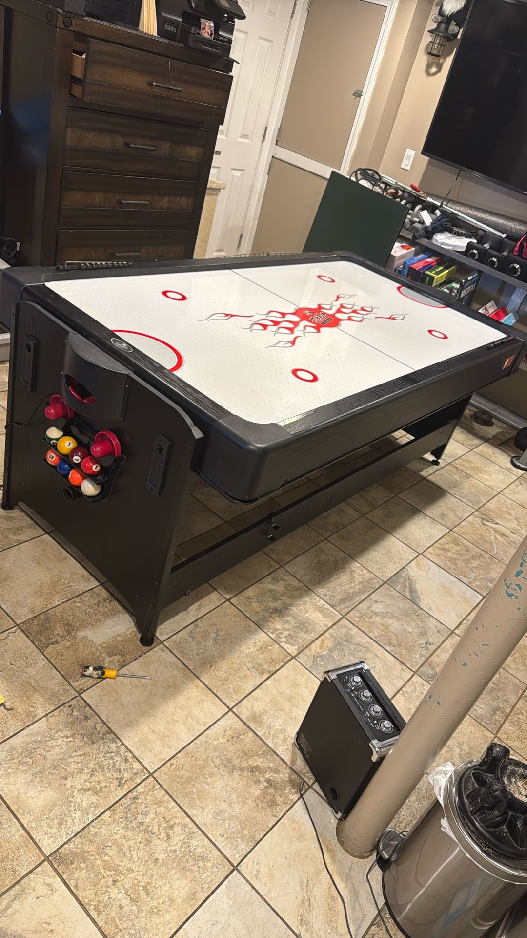 Pool Table & Air honey