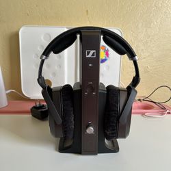 Sennheiser HDR185 Headphone With TR-195 Base (UNTESTED)