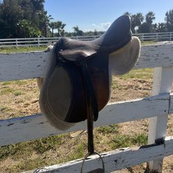 English Saddle