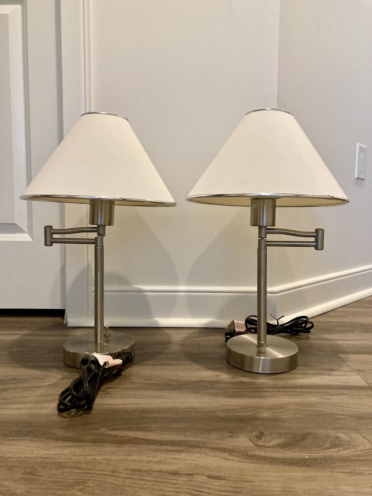 Boston Harbor Swing Arm Adjustable Desk Lamp Set