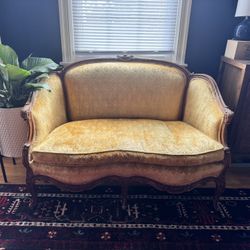 French Settee - Antique Furniture - High Quality