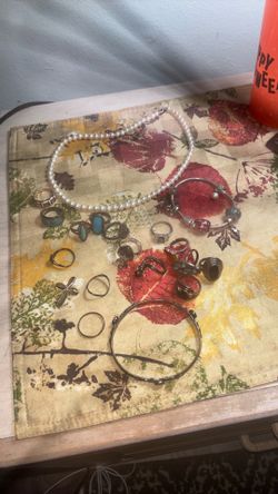 Vintage silver 925 jewelry 200obo make an offer must go