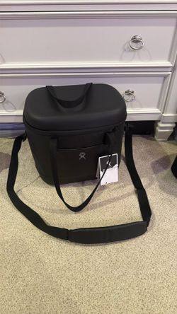 Hydro Flask Cooler