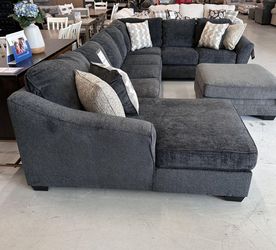 Color Options Living Space Family Sectional Couch Set For further information please text me...
- Pick up Available
- Fast Delivery Available
- Online