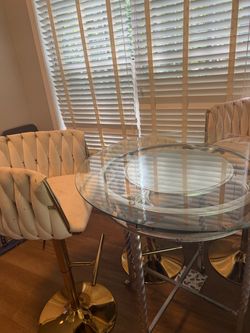 Round Glass Top Bar Table with Chairs