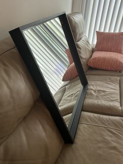 Decorative wooden mirror, dimensions: 25.5 x 25.5