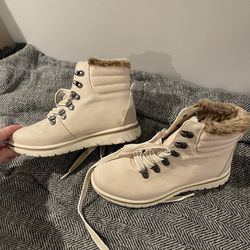 Women’s Cliff Snow Boots 